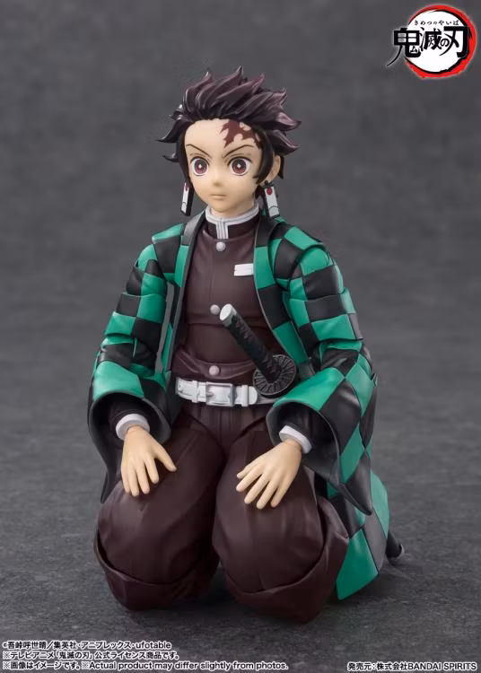 Demon Slayer: Kimetsu no Yaiba S.H.Figuarts Tanjiro Kamado - Image 5
