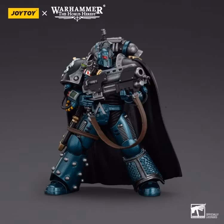 Warhammer: The Horus Heresy Alpha Legion Saboteur Consul 1/18 Scale Action Figure - Image 4