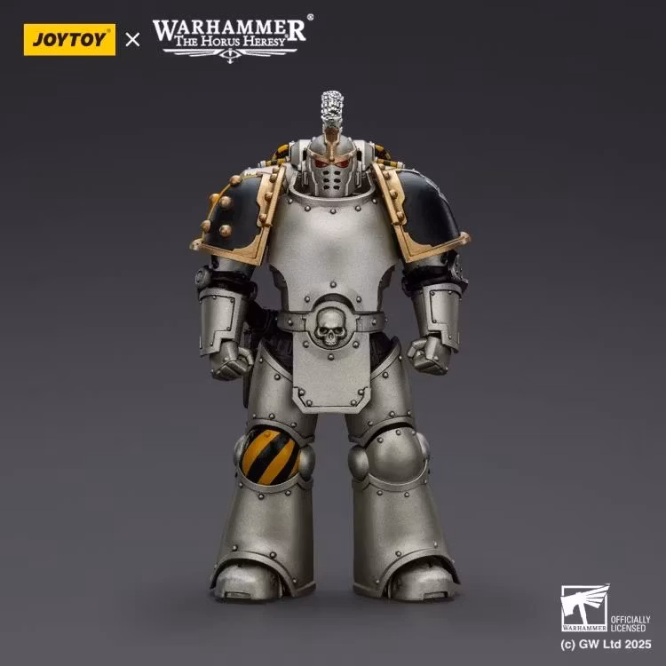 Warhammer: The Horus Heresy Iron Warriors Command Squad Chosen with Legion Standard 1/18 Scale Action Figure - Bild 3