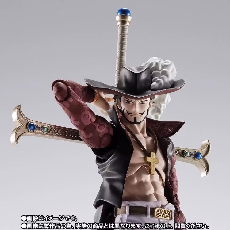 One Piece S.H.Figuarts Dracule Mihawk -Hawk Eye- Exclusive Action Figure - Image 7